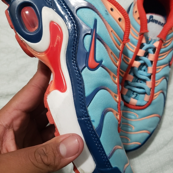 Nike Air Max Plus GS Blue Orange Size 5.5y - Picture 3 of 9
